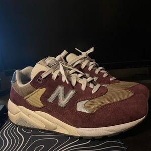 Men’s New Balance 580 burgundy